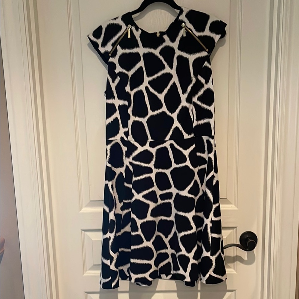 MICHAEL Michael Kors Black and White Patterned Dress